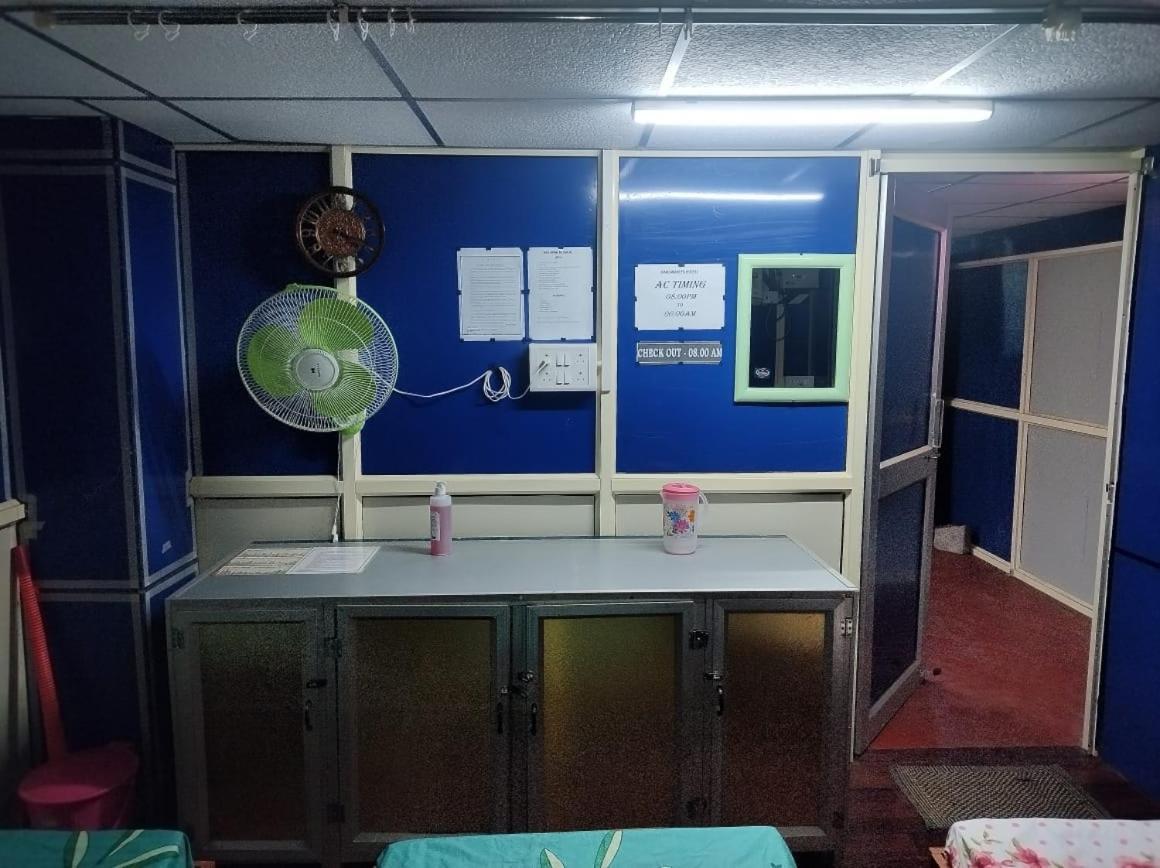 Rajeswari Ac Dormitory For Indian Males Only Port Blair Exterior foto